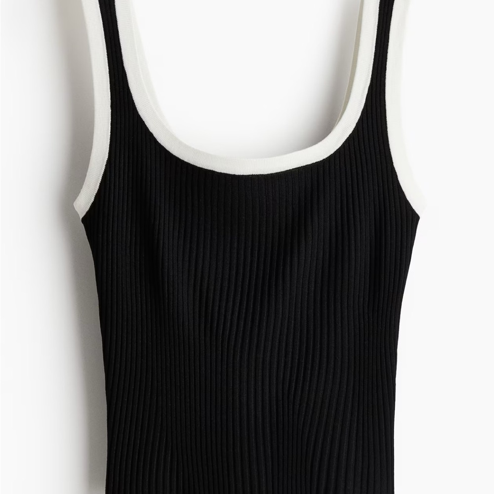 H&M Black Ribbed Tank Top